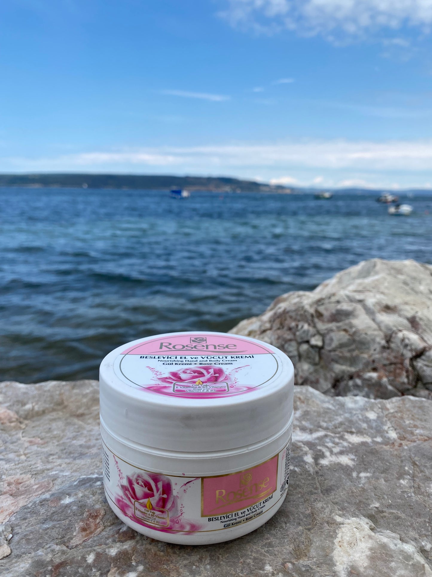 Besleyici El ve Vücut Gül Kremi – 250 ml | Rosense®
