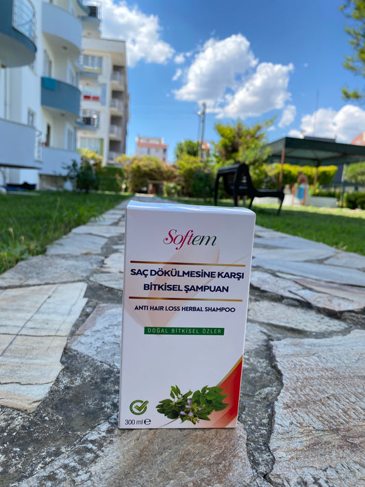 Saç Dökülmesine Karşı Bitkisel Şampuan