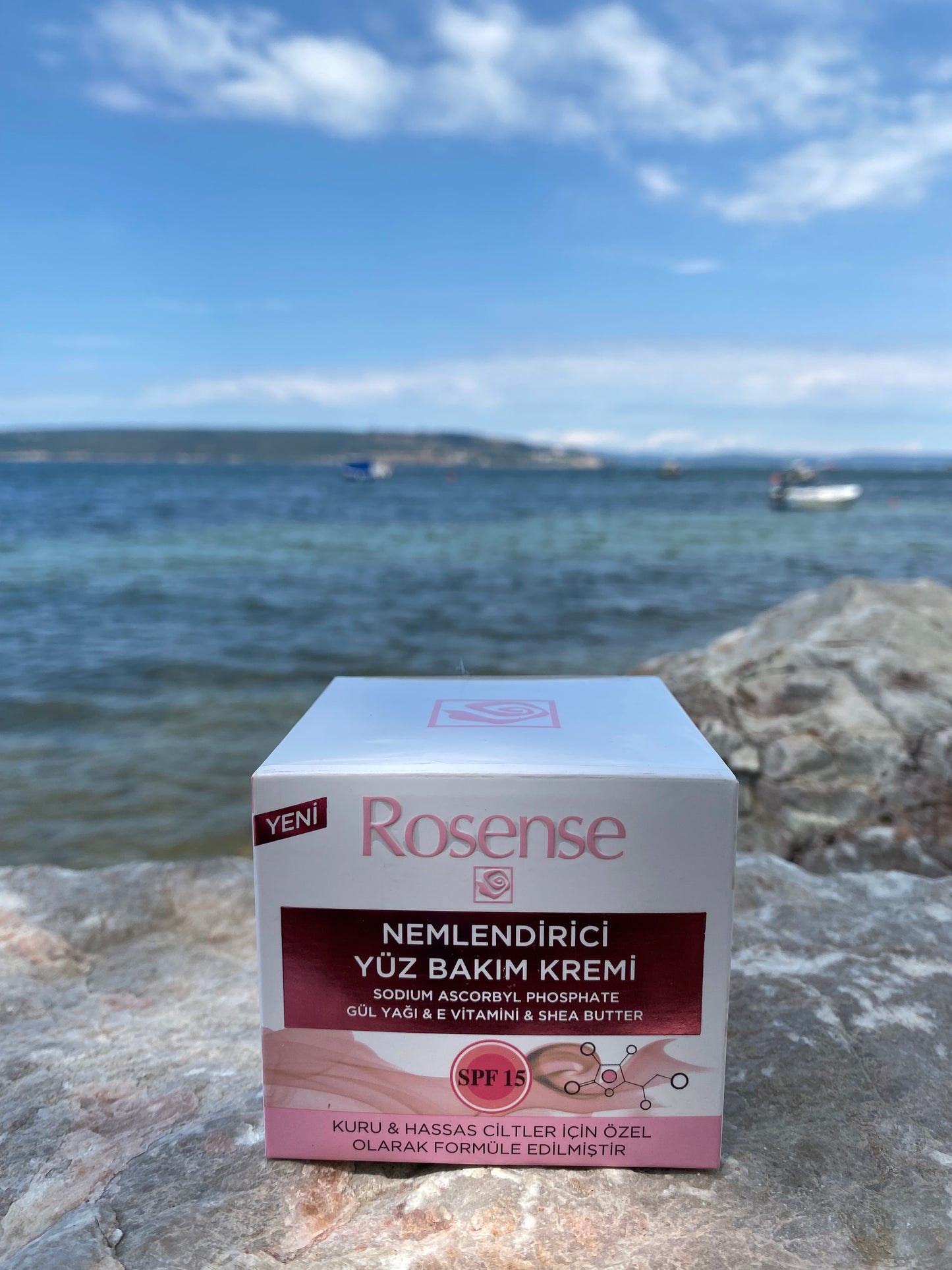 Nemlendirici Yüz Bakım Kremi (Kuru & Hassas Cilt) – 50 ml |